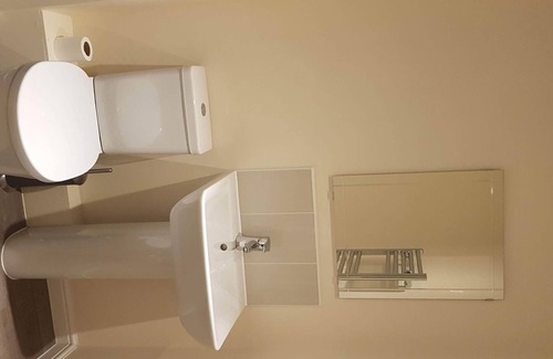 Portswood House | Modern, Spacious Apartment