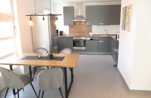 Aichwald Apartment | Modern, spacious apartment for 1-3 people in a quiet residential area