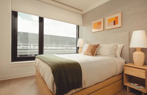 Old Fourth Ward Hotel | Modern Stay w/In-Unit Laundry | Mins to Atlanta’s Top Attractions & Nightlife