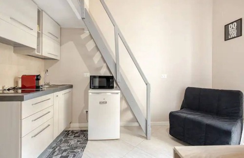 Niguarda Apartment | Modern studio apartment in the Niguarda area