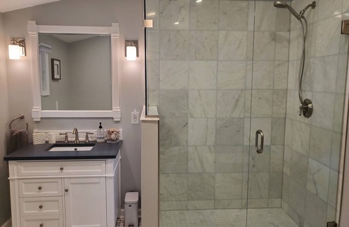 Wakefield-Peacedale Apartment | Modern Studio Apt - 10 min to Narragansett Beach/URI