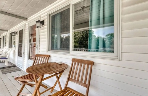 Ogunquit - Wells Apartment | Modern Studio, close to Wells and Ogunquit Beaches
