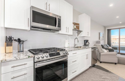 Grand Lake Apartment | Modern studio with huge balcony overlooking main street in Grand Lake