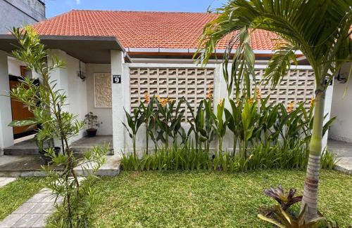 Dalung Apartment | Modern Studio with Pool Between Canggu and Ubud