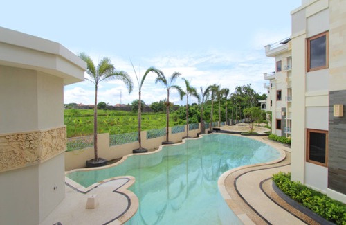 Batubelig Apartment | Modern style and great location near Seminyak