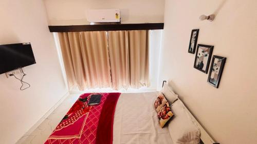 Noida Apartment | Modern & stylish 1bhk near expo mart