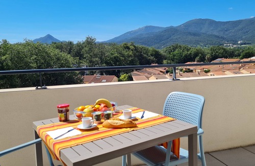 Argeles-sur-Mer Apartment | Modern T3 with large terrace, air conditioning and parking, 10 min from the beach