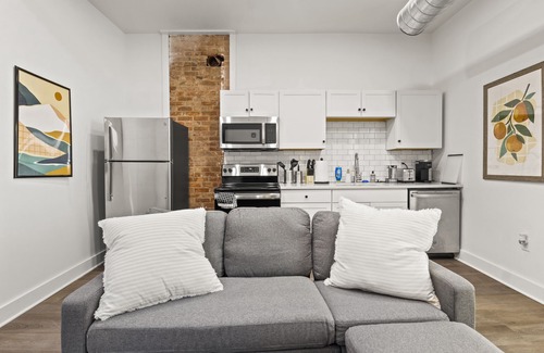 Downtown Rochester Apartment | Modern Two Bedroom Apartment In Downtown Rochester