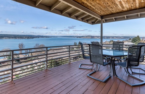 University Place House | Modern, updated home w/ incredible views, two living areas, & a full kitchen
