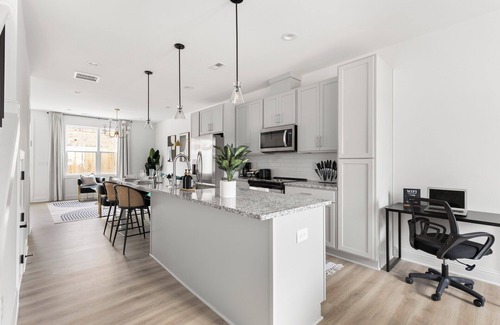 Northeast Raleigh House | Modern Upscale 4-bedroom condo in Raleigh!