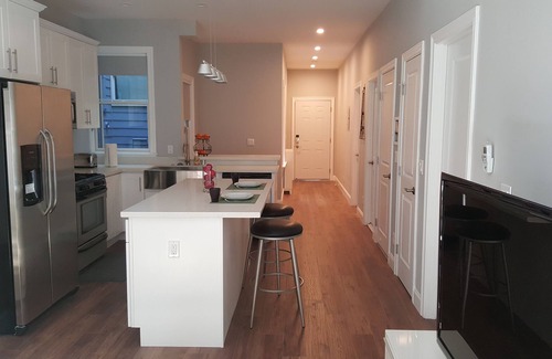 Inner Mission Apartment | Modern Victorian/Great Downtown Loc. & High Walk & Transit Score, 2bd-2baths