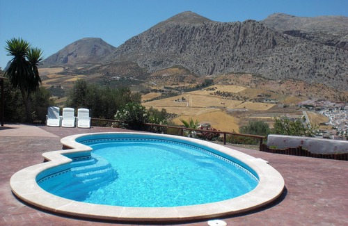 Valle de Abdalagis House | Modern Villa with fantastic scenic views, 1km to village. Near Caminito de Rey n