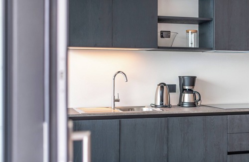 Lagundo Apartment | moderne Ferienwohnungen in Algund, Panoramablick und Pool am Algunder Waalweg