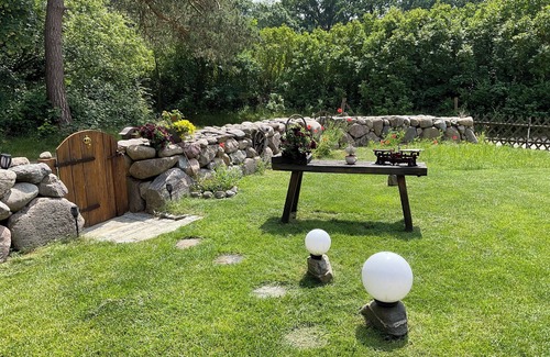 Murchin Apartment | Moderne Fewo in Ruhiger Lage am Radweg Gelegen mit Gartennutzung