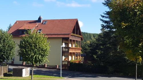 Finsterbergen Apartment | Moderne Komfortwohnung im Kurort am Rennsteig