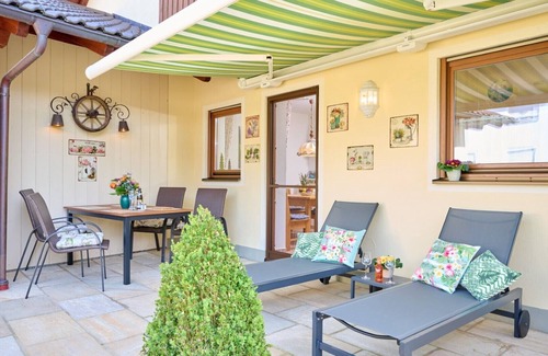 Bernau am Chiemsee Apartment | Modernes Alpenappartement Traumzeit, 83 qm, mit Überdachter Terrasse