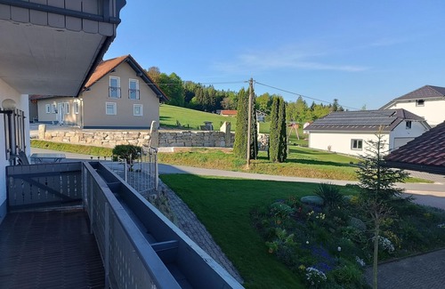 Waldkirchen Apartment | Modernes Appartement in Dorn mit Terrasse