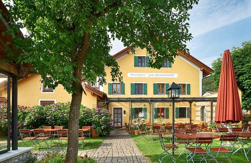 Riedenburg Apartment | Modernes Doppelzimmer mit Kostenfreiem Wlan