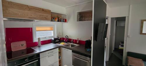 Wackersdorf Apartment | Modernes Mobilheim am Murner See