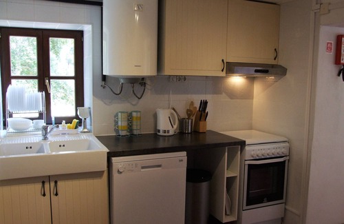 Serta House | Modernised cottage with Annex and swimming pool in beautiful peaceful setting