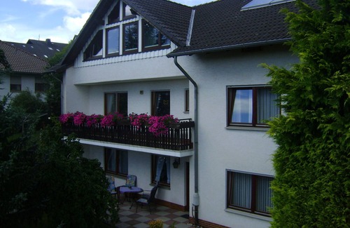 Waldeck Apartment | Modernly furnished 3- star-holiday apartment near the forest