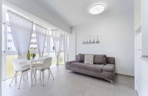 El Madronal Apartment | Moderno apartamento en el complejo Las Terrazas