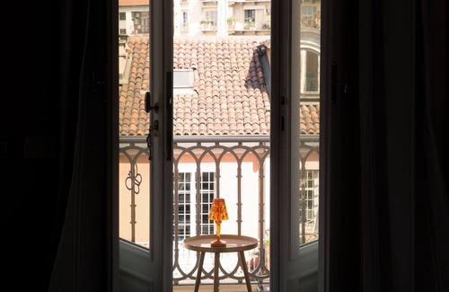 Historic Centre Apartment | Mole Suite