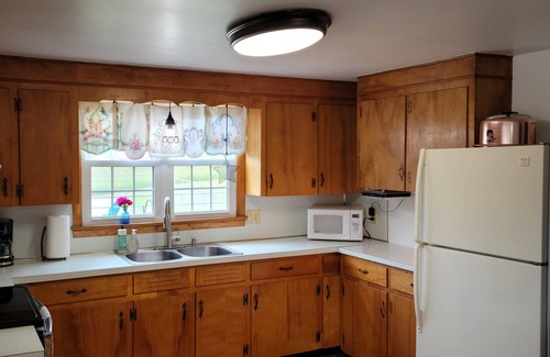 Shanks House | Mom's Heide-Way, quaint country escape from the DMV