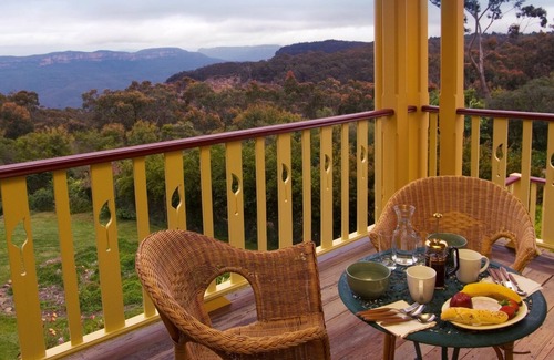 Wentworth Falls Bed & Breakfast | moments Mountain Retreat