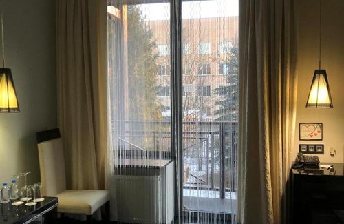 Lobnya Hotel | MONA Boutique Hotel Sheremetyevo