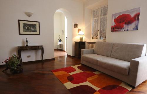 Monforte d'Alba Apartment | monforte view apartment