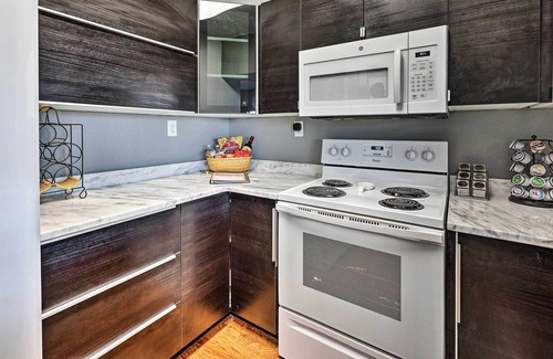 Afton Condo | Monkey Island Townhome: Walk to Lake & Dining