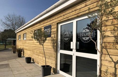 Newquay Resort | Monkey Tree Holiday Park