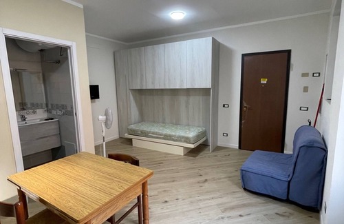 Livorno Apartment | Monolocale Livorno Zona Stazione Ospedale