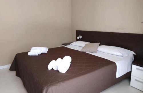 Torre Pedrera Apartment | Monolocale su piscina