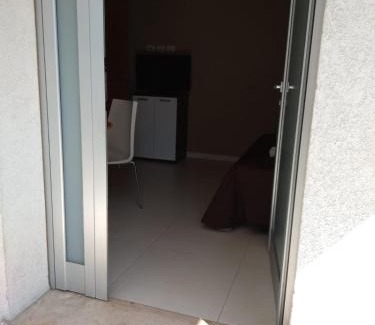 Torre Pedrera Apartment | Monolocale su piscina