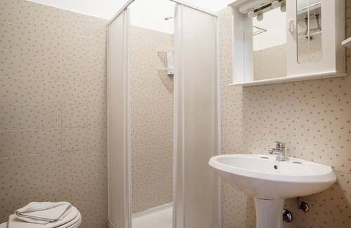 Villanova Apartment | Monolocale vista giardino-Studio-Balcony-Private Bathroom