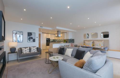 Carbis Bay Apartment | Monowai Heights