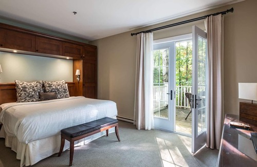 Mont-Tremblant Hotel | Mont-Tremblant - Château Beauvallon - Four Bedroom Suite