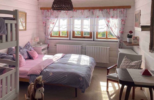 Desna Cottage | Montain hut With bathing possibility, playground and beautiful view of the woods