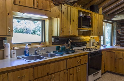 Cameron Cabin | Montana Hideaway on the Madison River