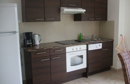 Montauroux Apartment | MONTAUROUX 30MN FAR FROM CANNES APPARTMENT ON THE GROUND FLOOR WITH SWIMMINGPOOL CONDITIONNING AIR