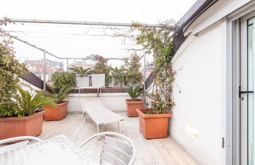 Borgonuovo Apartment | Monte Napoleone Split-level Terrace Apartment - Top Collection