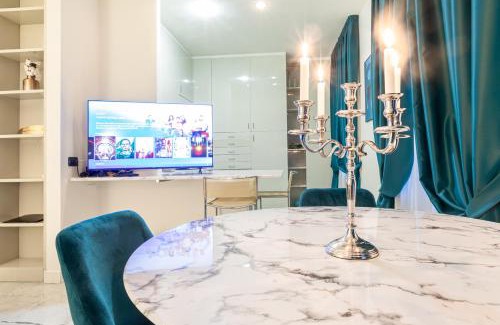 Borgonuovo Apartment | Monte Napoleone Split-level Terrace Apartment - Top Collection