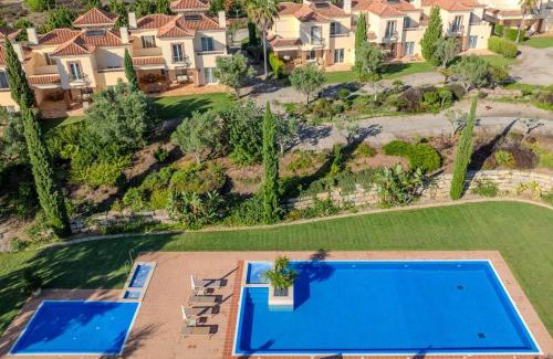 Vila Nova De Cacela Villa | Monte Rei 2 bed linked villa