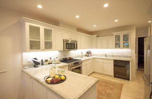 Montecito Condo | Montecito condo, upgraded, steps from Lower Village, Butterfly Beach, & Biltmore