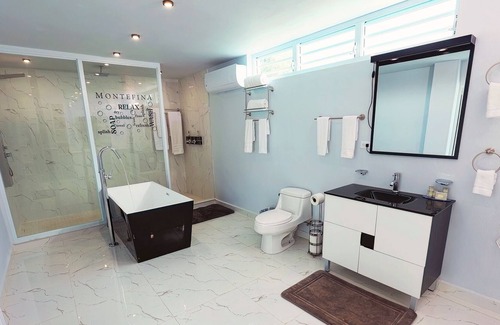 San Sebastian Villa | MonteFina Villa Deluxe Suite - San Sebastián