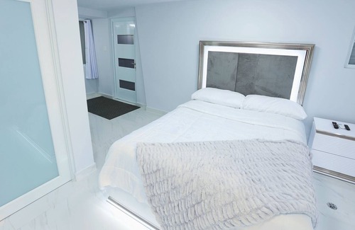 San Sebastian Villa | MonteFina Villa Deluxe Suite - San Sebastián