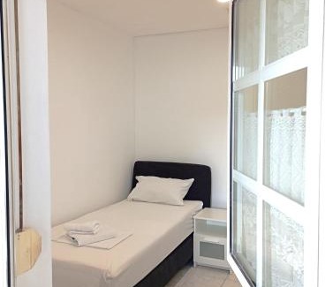 West Apartment | Monteurwohnung Renate