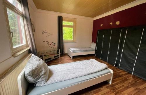 Pforzheim Apartment | Monteurwohnung - Worker's apartment - Pforzheim Belremstraße